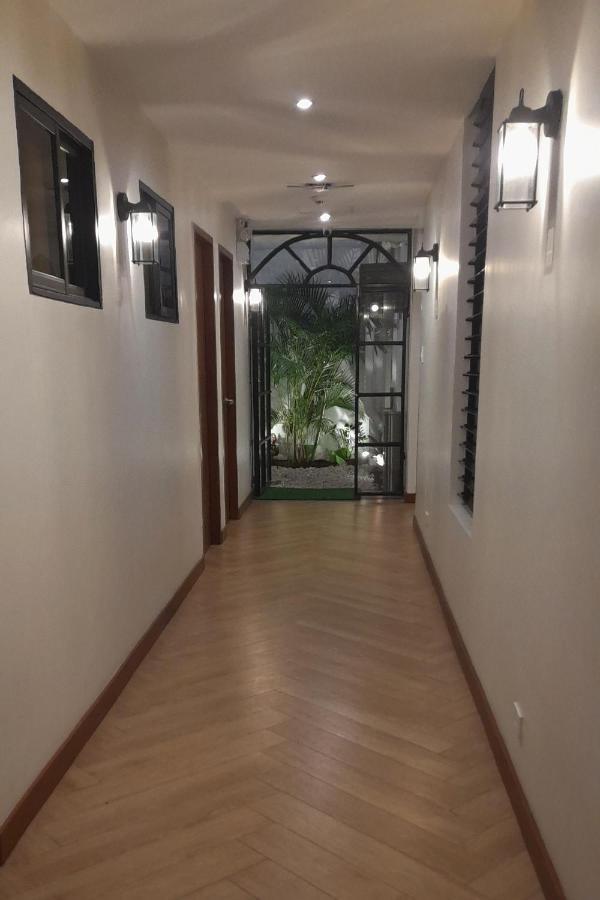 Aurora Suites Пасай Экстерьер фото