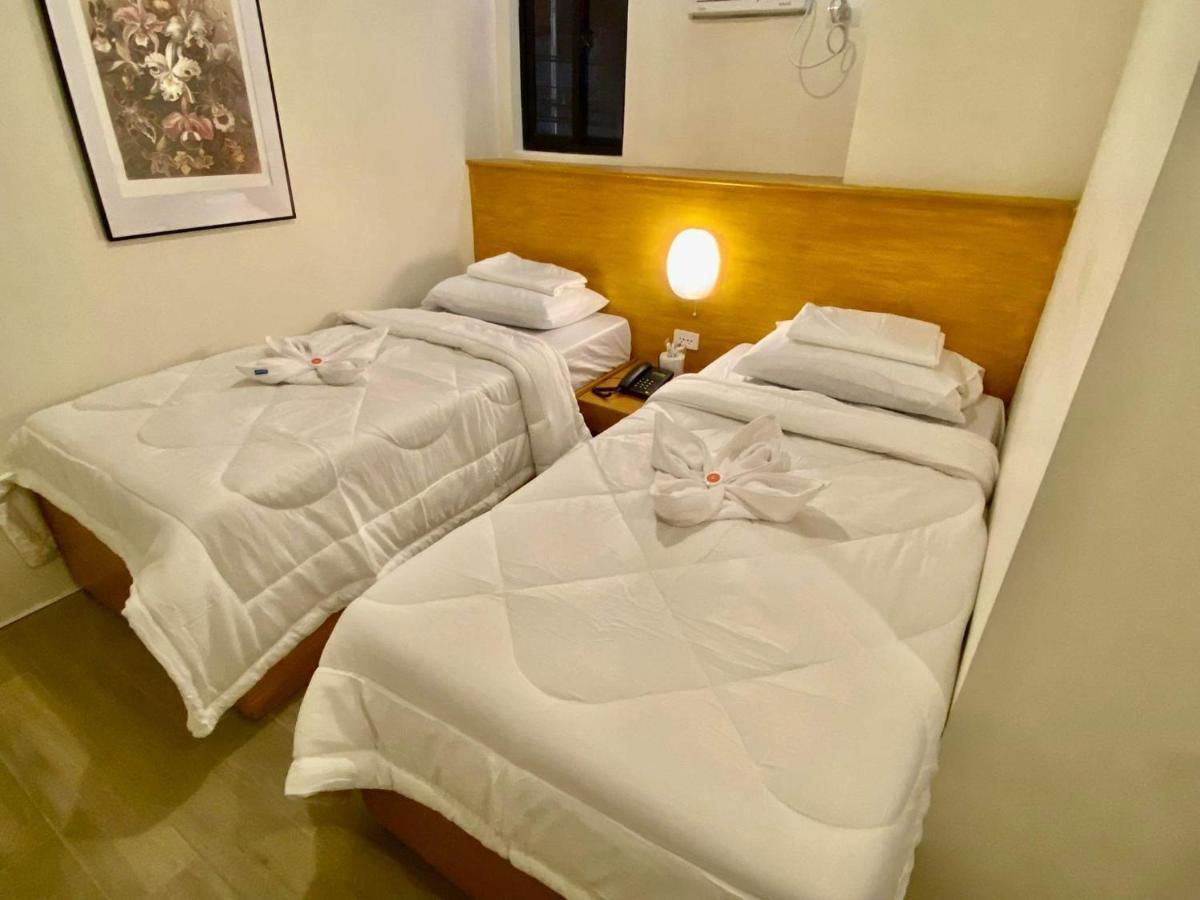 Aurora Suites Пасай Экстерьер фото